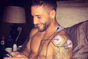 4-elektrostymulatory-ramię-ręka-ból-bracing