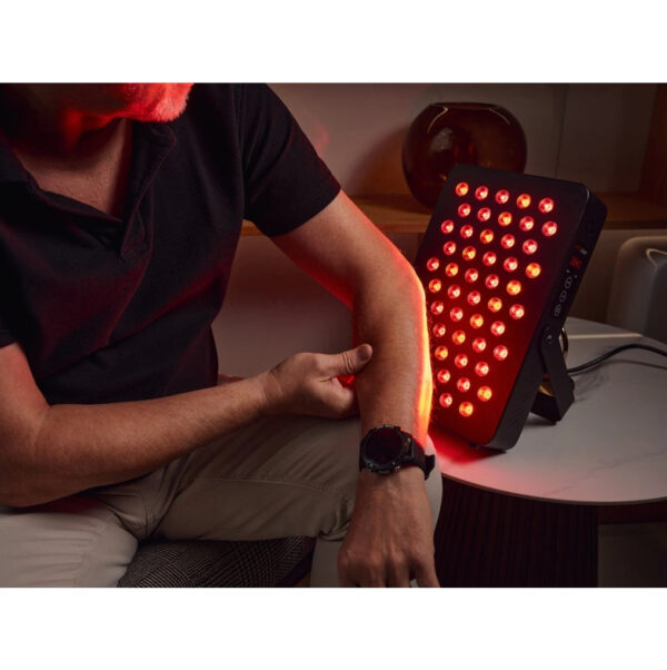 panel-led-mitolight-intro-terapia-swiatlem-czerwonym-i-podczerwienia-3