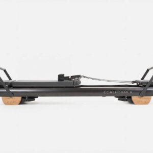 Drewniany reformer do pilatesu Coreformer by NOHrD